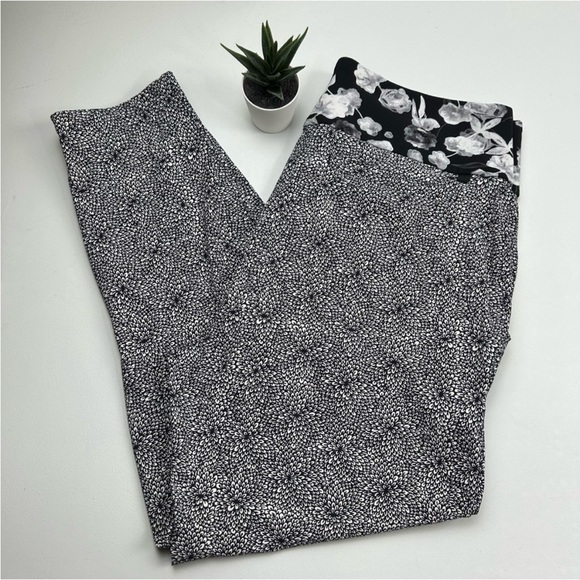 Lululemon Departure Pant - Picture 3 of 14